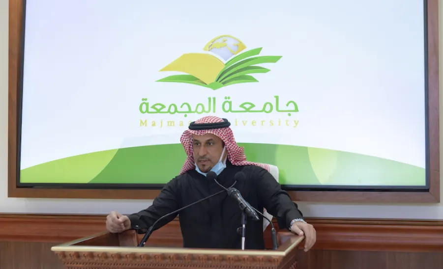 معالي رئيس الجامعة يرعى حفل مسابقة حفظ القرآن الكريم والسنة النبوية على جائزة معاليه للعام الجامعي 1442هـ - الجامعة