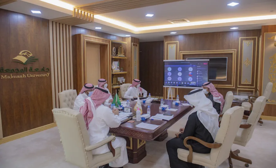 مركز رعاية المستفيدين (تواصل) يعقد اللقاء الثالث لمنسقي رعاية المستفيدين في الجامعة - الجامعة