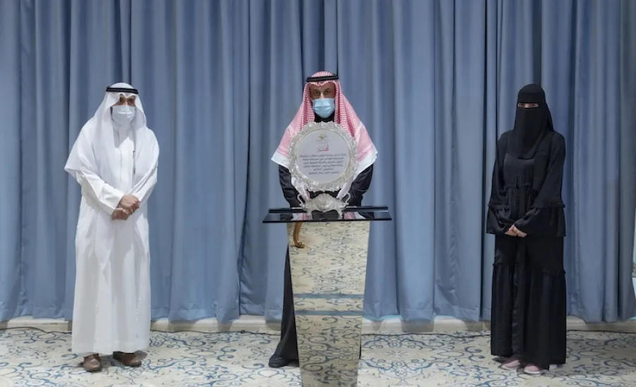 معالي رئيس الجامعة يكرم الفائزين والفائزات بمسابقة معاليه للقرآن والسنة - 10