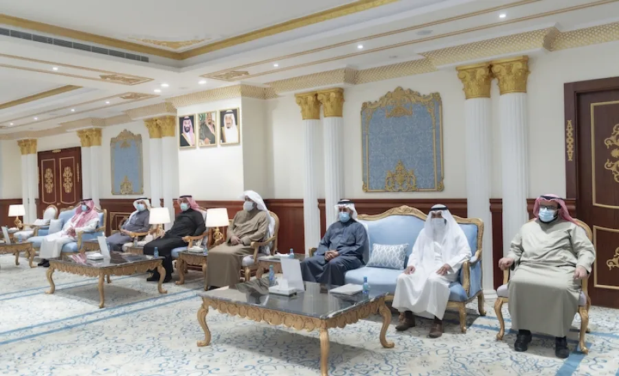 معالي رئيس الجامعة يكرم الفائزين والفائزات بمسابقة معاليه للقرآن والسنة - 4