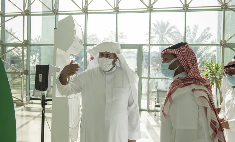 وكيل الجامعة يتابع أعمال تطبيق الإجراءات الاحترازية في كليات الجامعة -  وكيل الجامعة يتابع أعمال تطبيق الإجراءات الاحترازية في كليات الجامعة 