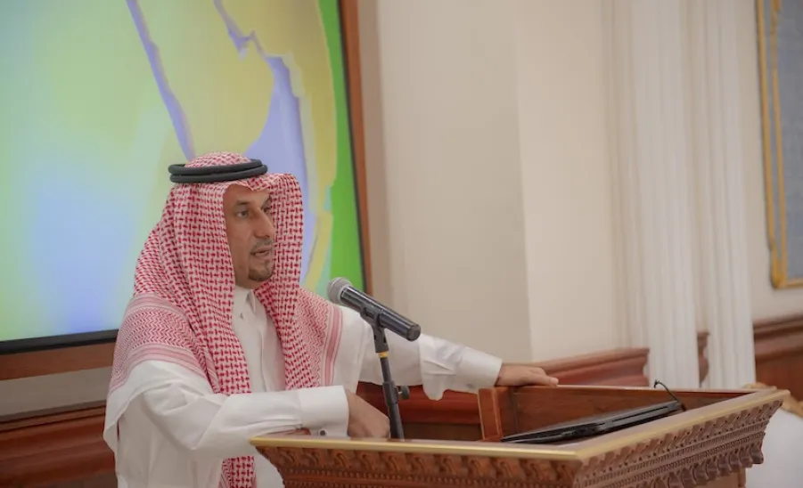 بهدف تعزيز السلامة المرورية : الجامعة تقيم معرض أنامل إبداع - جامعة المجمعة 