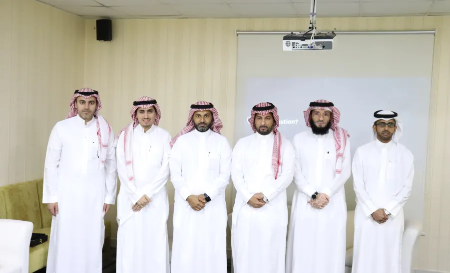 كلية علوم الحاسب والمعلومات تعقد  ورشة عمل "الأمن السيبراني: تحديات، مسؤوليات وفرص مستقبلية" - 1