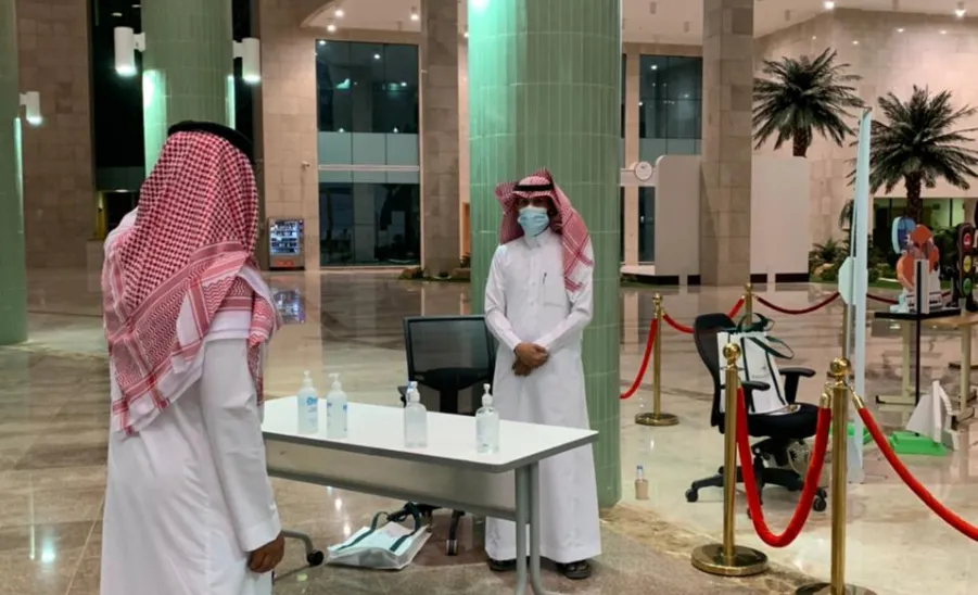 "الإدارة" تُشارك في معرض "أنامل إبداع"  - "الوبائيات" تُشارك في معرض "أنامل إبداع" 