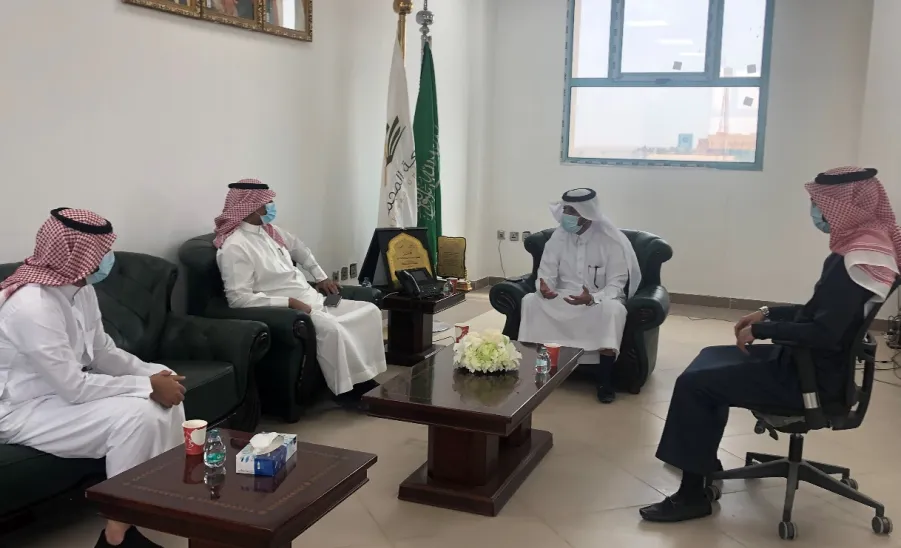 استقبال عميد كلية الهندسة لرئيس مركز الابتكار وريادة الأعمال وتكريم المشاركين في ورشة العمل - استقبال عميد كلية الهندسة لرئيس مركز الابتكار وريادة الأعمال وتكريم المشاركين في ورشة العمل