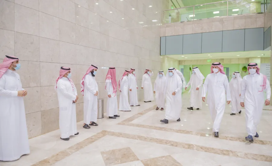 وسط إجراءات احترازية وباتباع التعليمات الوقائية : الجامعة تقيم حفل المعايدة السنوي لعيد الفطر المبارك -  am
