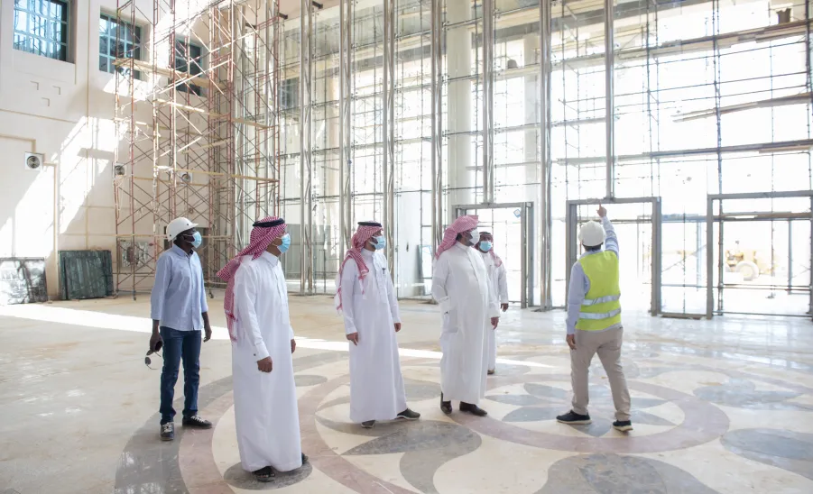 وكيل الجامعة يتفقد مراحل العمل في مشاريع ومرافق الجامعة بالمجمعة وحوطة سدير -  وكيل الجامعة يتفقد مراحل العمل في مشاريع ومرافق الجامعة بالمجمعة وحوطة سدير