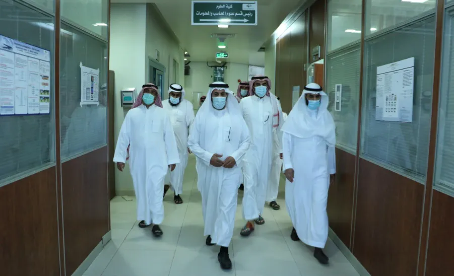 A Tour of inspection conducted by vice-rector to College of Education in Zulfi -  وكيل الجامعة للشؤون التعليمية يزور كلية التربية بالزلفي 