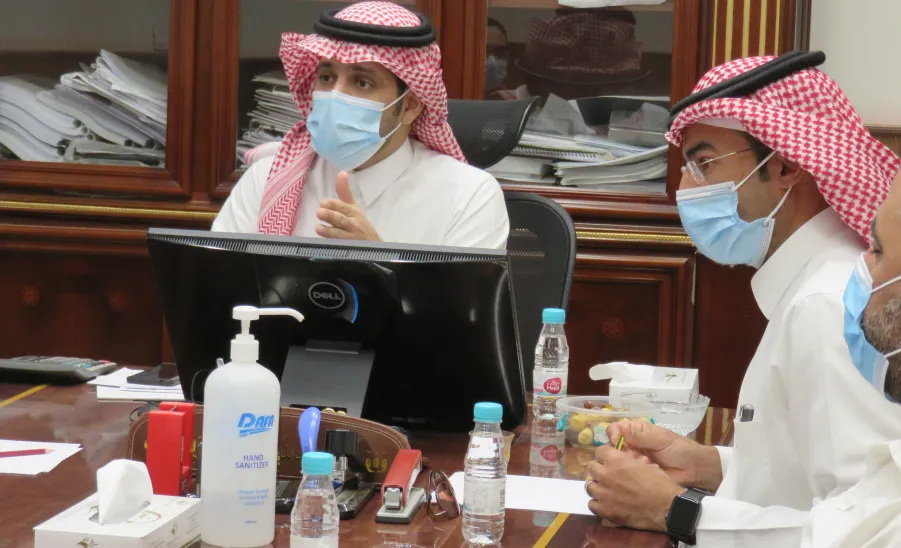 اجتماع لجنة الاستلام النهائي لمشروع مبنى الإدارة والعمادات المساندة بالمدينة الجامعية بالمجمعة - اجتماع لجنة الاستلام النهائي لمبنى الإدارة والعمادات المساندة