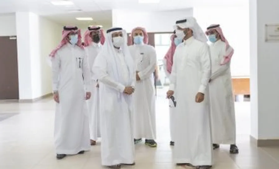 Vice-Rector visits College of Engineering  -  سعادة وكيل الجامعة للدراسات العليا والبحث العلمي يزور كلية الهندسة 