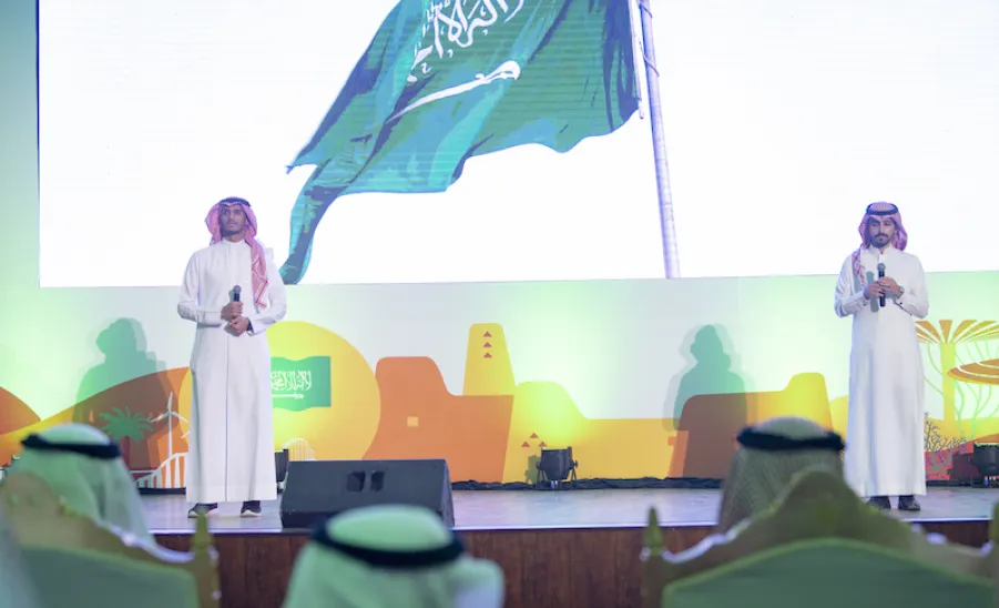 الجامعة تحتفل بمناسبة ذكرى اليوم الوطني الواحد و التسعين - ]U,M