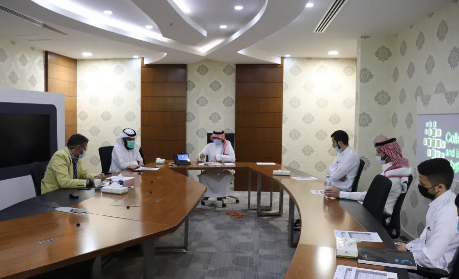 المجلس الاستشاري الطلابي لكلية علوم الحاسب والمعلومات CCIS يعقد جلسته الأولى للفصل الدراسي الأول للعام الجامعي 1443/1444هـ - 1
