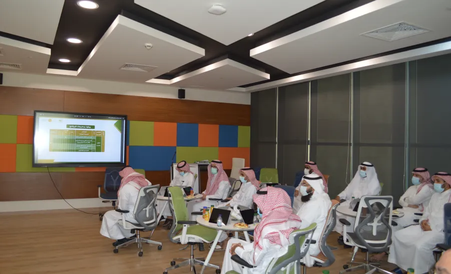 رئيس الجامعة يرعى ملتقى" نحو التميز في البرامج الأكاديمية" - رئيس الجامعة يرعى ملتقى" نحو التميز في البرامج الأكاديمية"