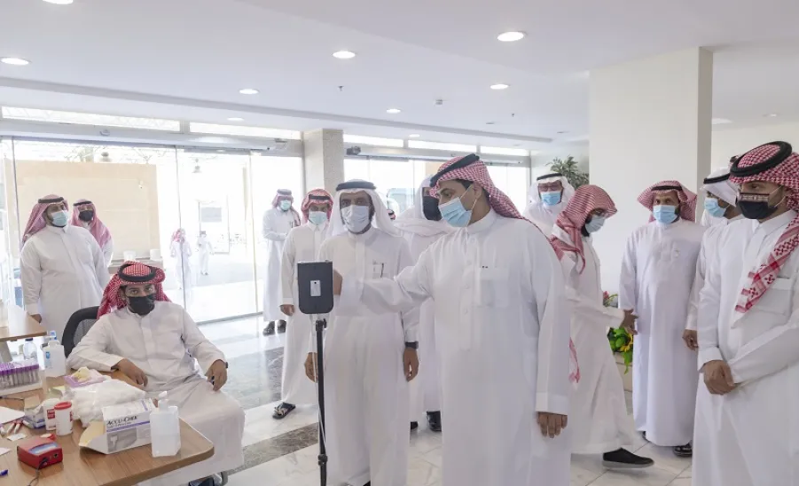  رئيس الجامعة يزور كلية العلوم والدراسات الإنسانية بحوطة سدير - am