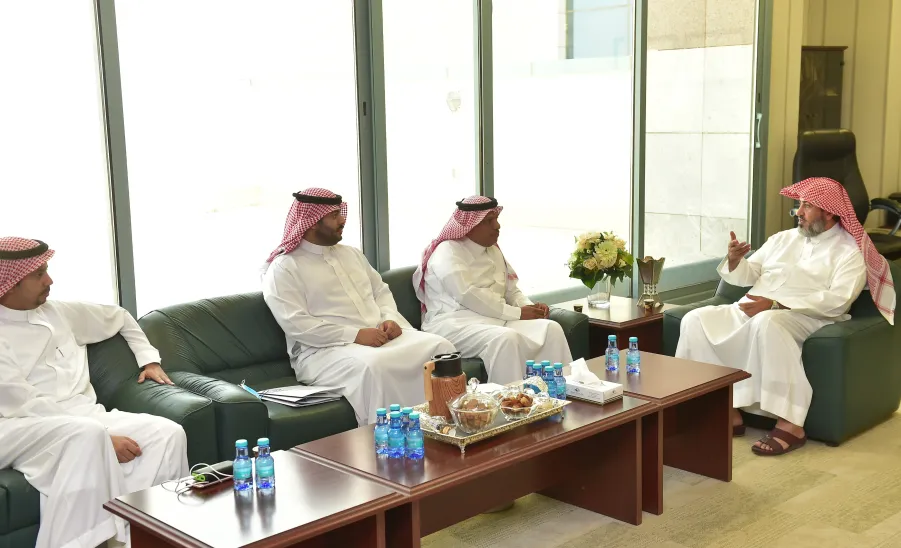 Vice-Rector welcomes a delegation of Saudi Federation for Wireless Sports and Robotics -  وكيل الجامعة يستقبل وفد من الاتحاد السعودي للرياضات اللاسلكية والروبوت