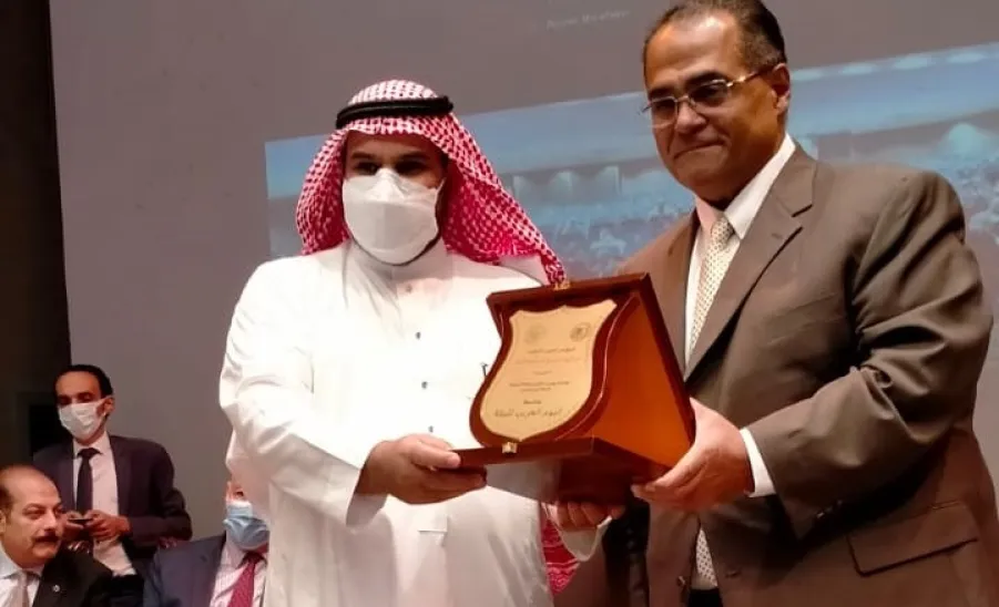 المؤتمر العربي الدولي الأول في مجال البيئة يكرم مرصد المسؤولية الاجتماعية بالجامعة -  جامعة المجمعة 