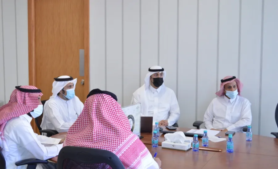 Vice Rector for Educational Affairs chairs Academic Plans and Study Committee  -  اجتماعات لجنة الخطط 