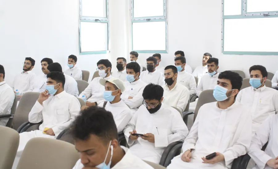 A training course by Engineering College entitled 'how to use drawing net' -  دورة طلابية بكلية الهندسة بعنوان "استخدام شبكات الرسم"