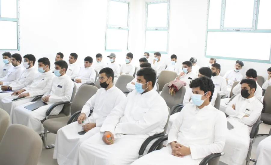 A training course held by College of Engineering  entitled "How to choose the right laptop"
 - دورة تدريبية طلابية بكلية الهندسة بعنوان "كيفية اختيار جهاز الحاسب الالي المحمول-Laptop - المناسب