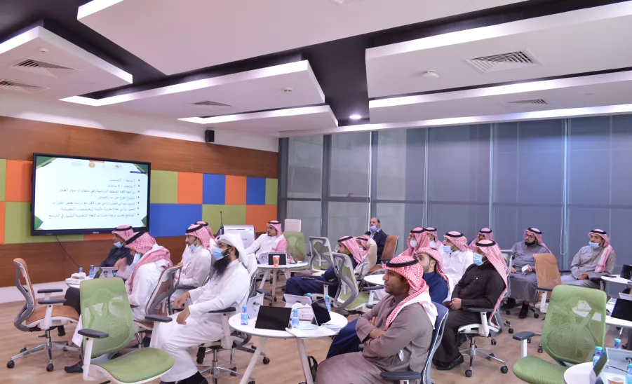 Second forum of scientific departments concluded 
 - الملتقى الثاني للأقسام العلمية
