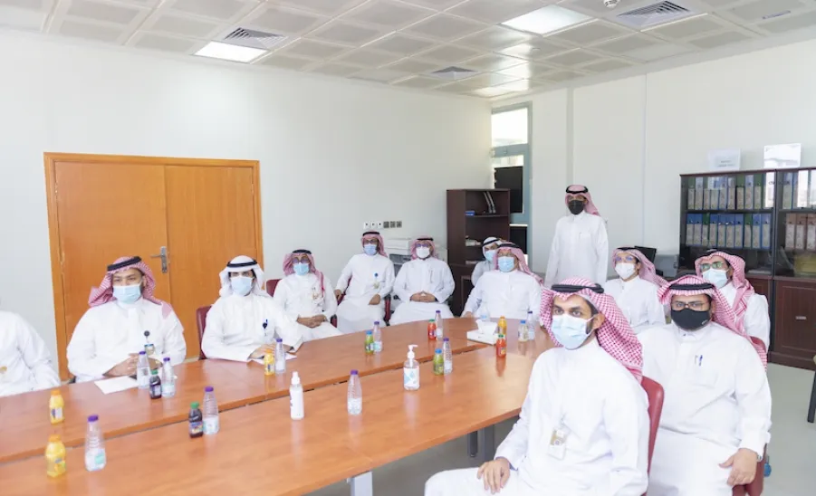 MU RECTOR ON A VISIT TO COLLEGES OF MEDICINE AND APPLIED MEDICAL SCIENCES
 - a