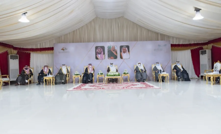 الجامعة تحتفل بمناسبة ذكرى اليوم الوطني الواحد و التسعين - a