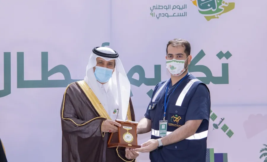 الجامعة تحتفل بمناسبة ذكرى اليوم الوطني الواحد و التسعين - a