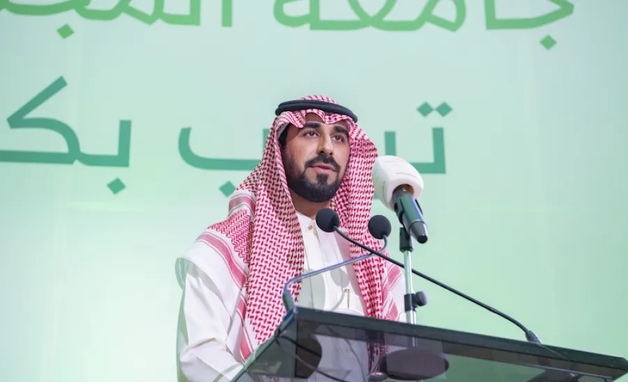 الجامعة تحتفل بمناسبة ذكرى اليوم الوطني الواحد و التسعين - a