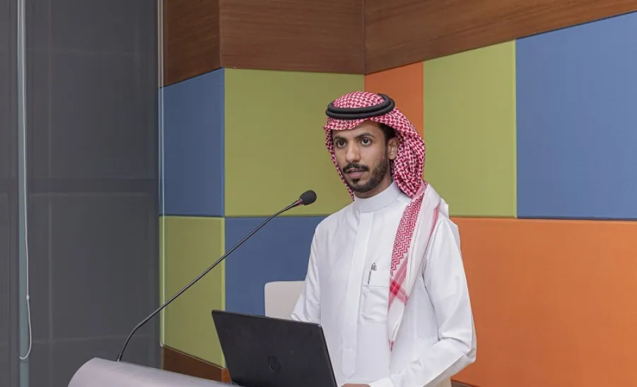 رئيس الجامعة يرعى ملتقى نحو التميز في البرامج الأكاديمية - a