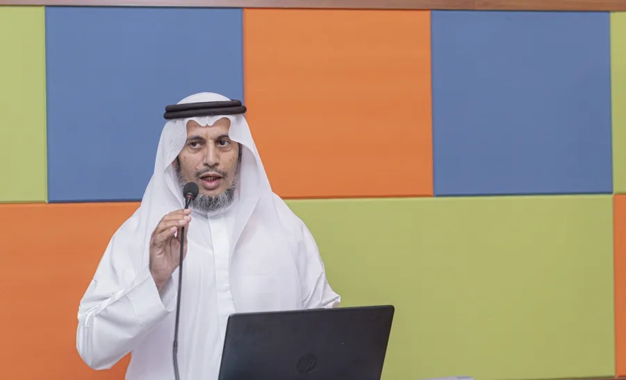 رئيس الجامعة يرعى ملتقى نحو التميز في البرامج الأكاديمية - a