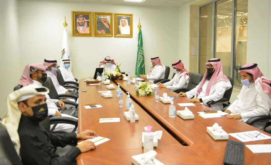 برعاية وتشريف رئيس الجامعة وكالة الجامعة للدراسات العليا والبحث العلمي تقيم لقاءً تعريفياً بالوكالة والجهات التابعة لها - a
