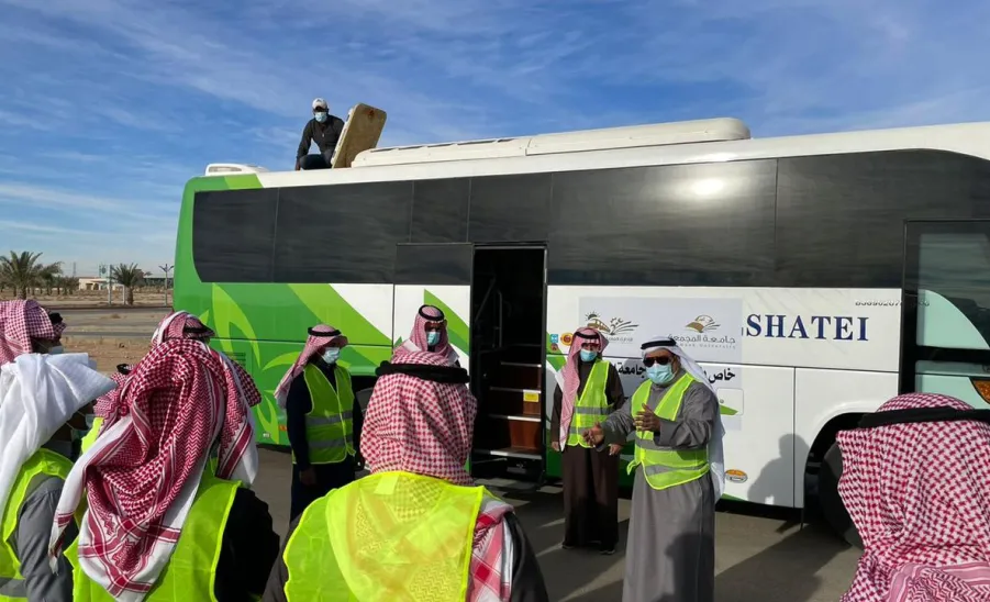 GENERAL ADMINISTRATION OF SERVICES TRAINS STUDENTS AND DRIVERS ON DEALING WITH MULTIPLE RISKS
 - الاى