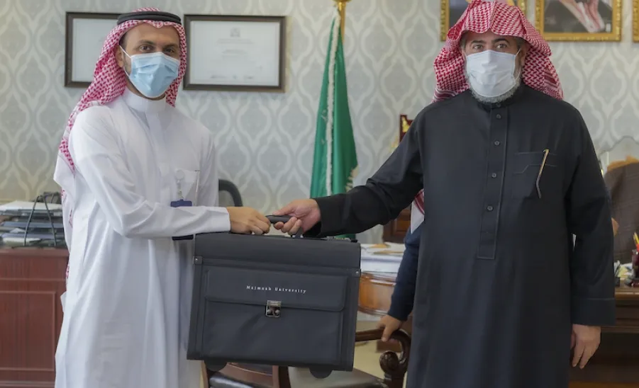 VICE-RECTOR WELCOMES A TEAM FROM SAUDI RAILWAY COMPANY (SAR)
 -  لمناقشة أوجه التعاون بين الجامعة والشركة: وكيل الجامعة يستقبل فريق الشركة السعودية للخطوط الحديدية "سار"