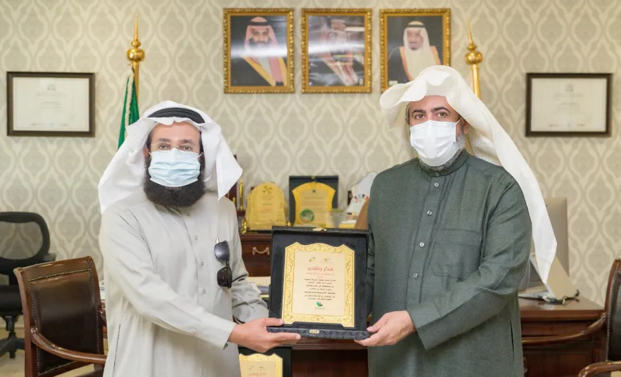 VICE-RECTOR WELCOMES REPRESENTATIVES OF ASSOCIATIONS INTERESTED IN ENVIRONMENT
 -  جامعة المجمعة 