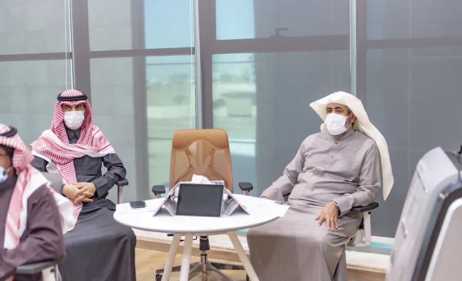 الإدارة العامة للتطوير التنظيمي تعقد ورشة عمل للتعريف بالنموذج الاسترشادي للأدلة الإجرائية - جامعة المجمعة 