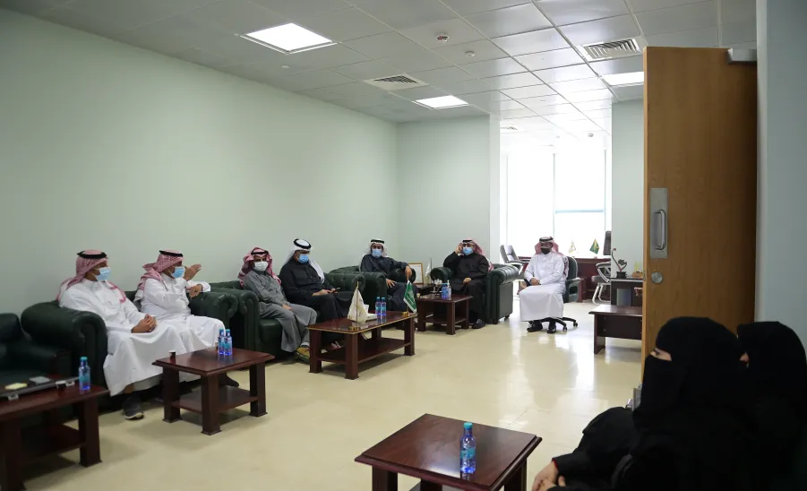 A TOUR OF INSPECTION BY MU RECTOR DEANSHIP OF E-LEARNING
 -  جامعة المجمعة 