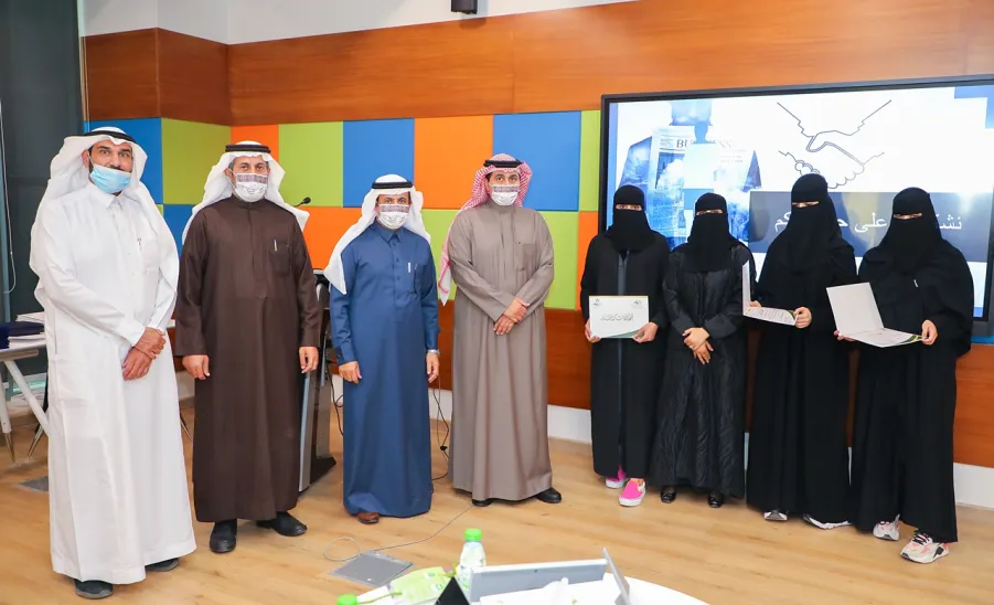 رئيس الجامعة يرعى لقاء التصفيات النهائية للمرحلة الأولى لتحدي الابتكار الجامعي للتنمية المستدامة - جامعة المجمعة 