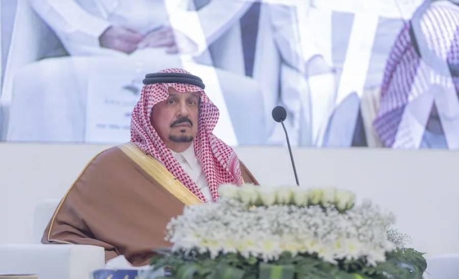 RIYADH GOVERNOR PATRONIZES MU'S 13TH GRADUATION CEREMONY
 -  4