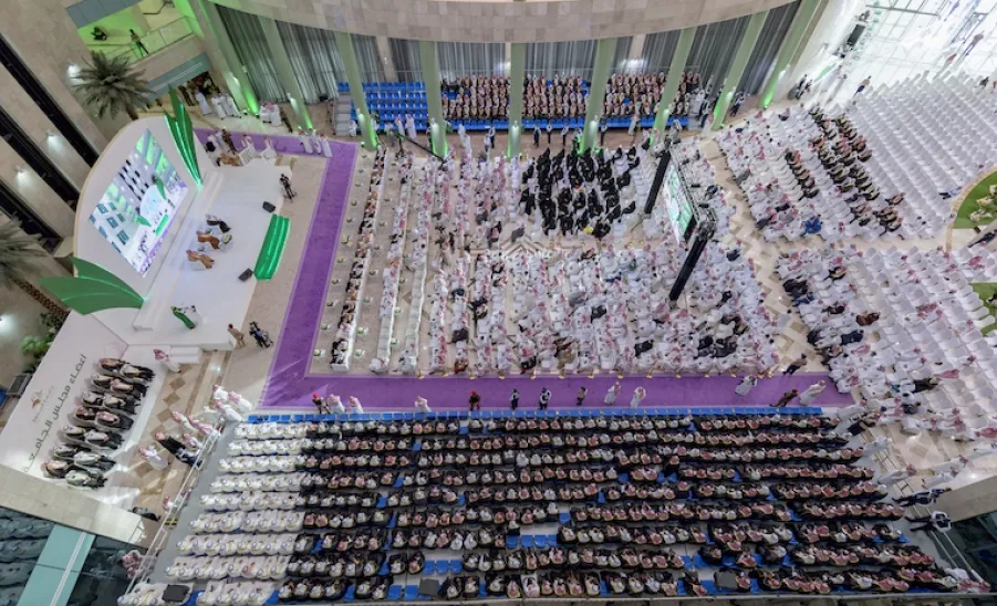 RIYADH GOVERNOR PATRONIZES MU'S 13TH GRADUATION CEREMONY
 -  20