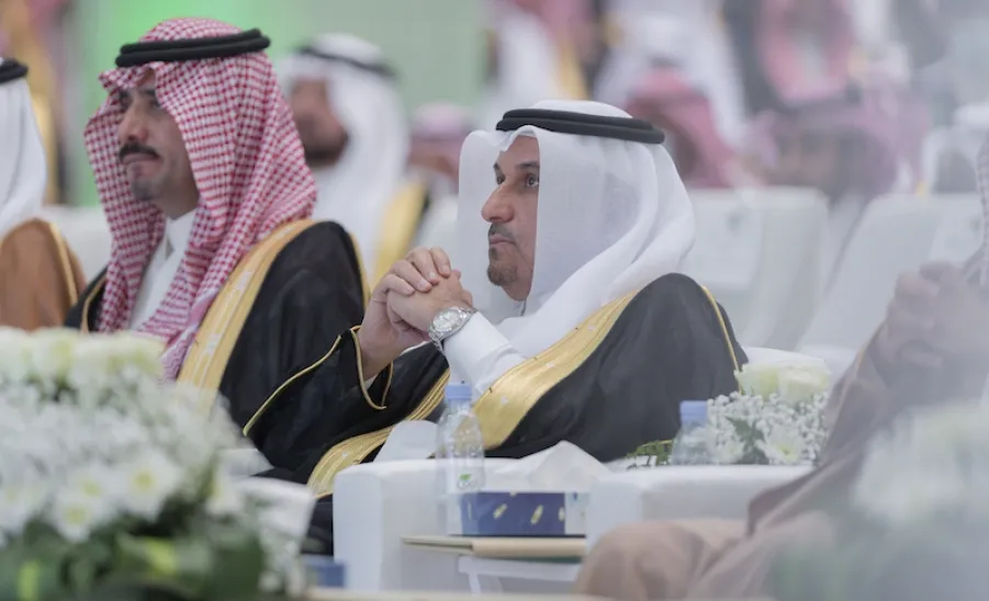 RIYADH GOVERNOR PATRONIZES MU'S 13TH GRADUATION CEREMONY
 -  5