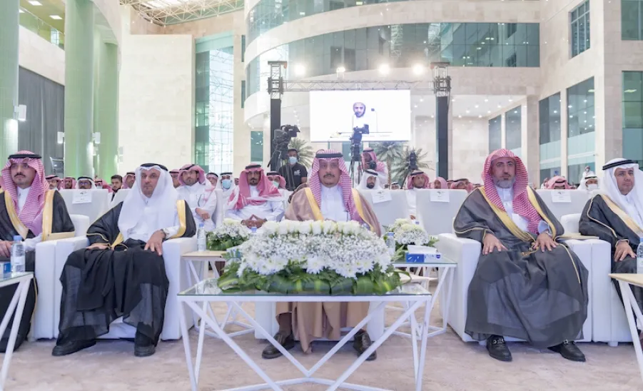 RIYADH GOVERNOR PATRONIZES MU'S 13TH GRADUATION CEREMONY
 -  10