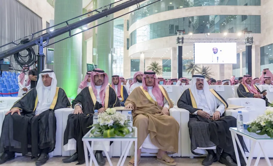 RIYADH GOVERNOR PATRONIZES MU'S 13TH GRADUATION CEREMONY
 -  12