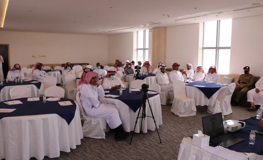 VICE-RECTOR PATRONIZES A SEMINAR OF SHEIKH MOHAMMED AL-FAWZAN RESEARCH CHAIR FOR INHERITANCE
 -  جامعة المجمعة 