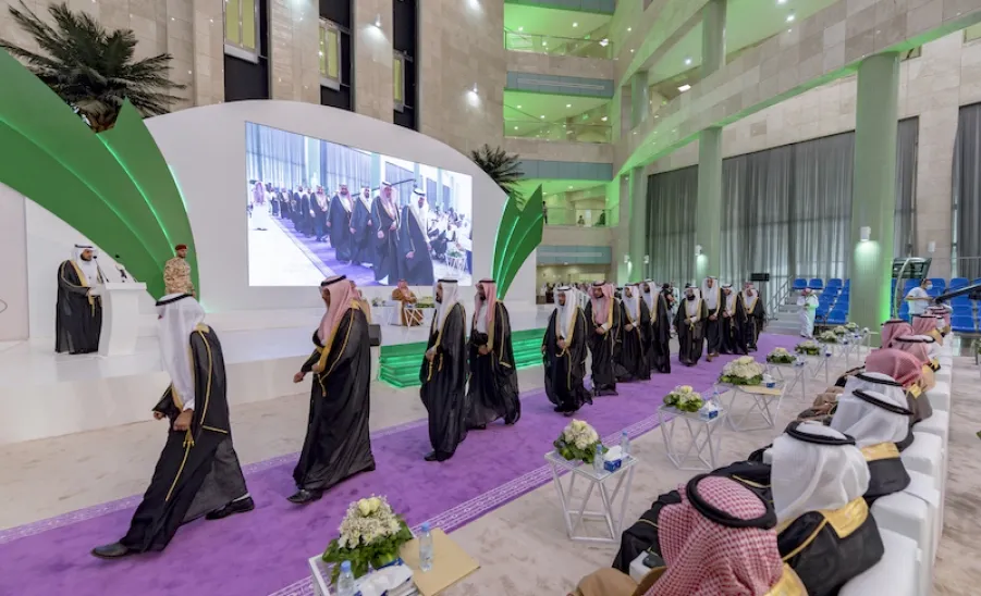 RIYADH GOVERNOR PATRONIZES MU'S 13TH GRADUATION CEREMONY
 -  15