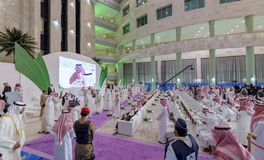 RIYADH GOVERNOR PATRONIZES MU'S 13TH GRADUATION CEREMONY
 -  16