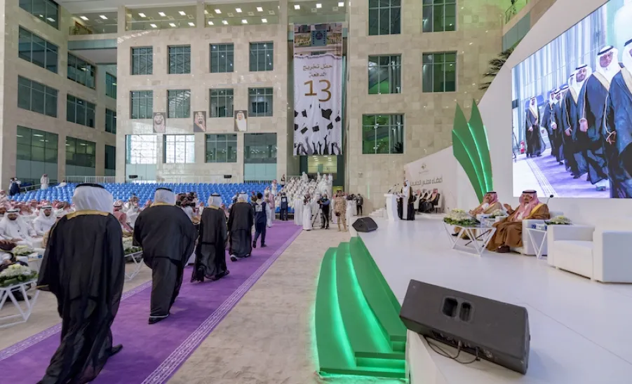 RIYADH GOVERNOR PATRONIZES MU'S 13TH GRADUATION CEREMONY
 -  18