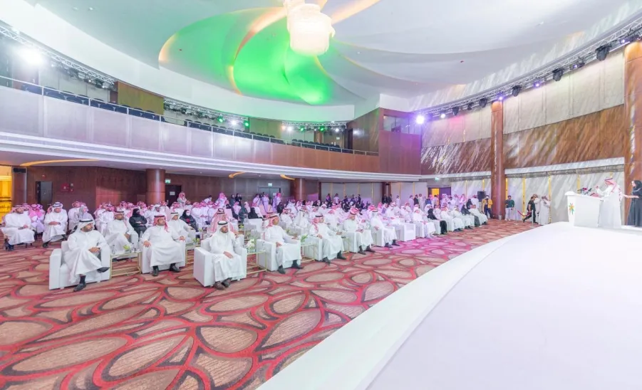 MU SIGNS AGREEMENT WITH MINISTRY OF HUMAN RESOURCES AND SOCIAL DEVELOPMENT TO EMPOWER WOMEN IN SAUDI MARKET
 -  الجامعة توقع اتفاقية تعاون مع وزارة الموارد البشرية والتنمية الاجتماعية لدعم التمكين الوظيفي للمرأة وزيادة مشاركتها في سوق العمل السعودي