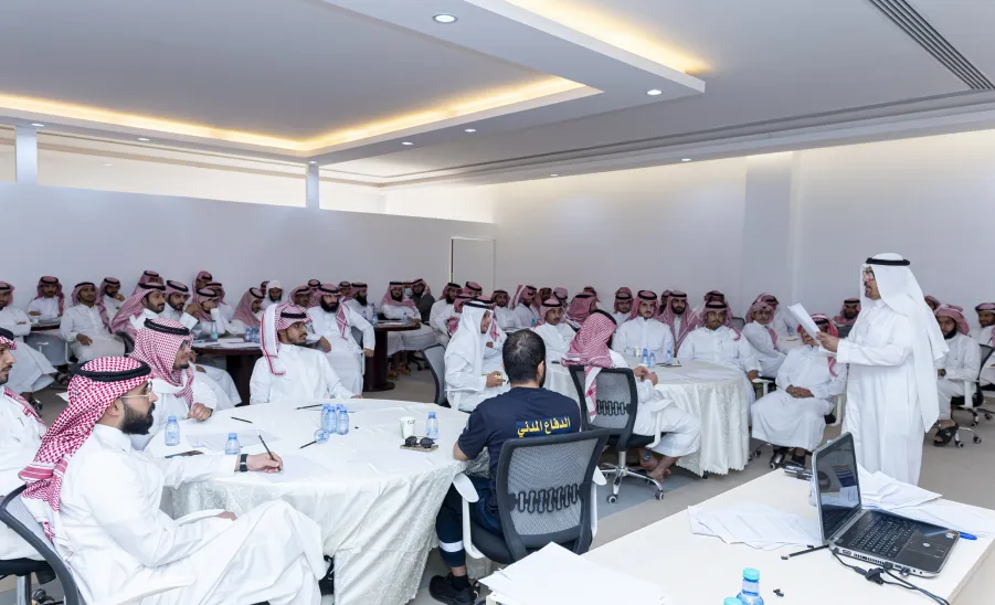 MU RECTOR PATRONIZING A CLOSING CEREMONY FOR MARRAIGE EDUCATION PROGRAM
 -  جامعة المجمعة 