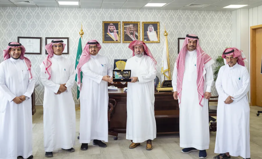 MU VICE-RECTOR WELCOMES A DELEGATION OF MINISTRY OF ENVIRONMENT, WATER AND AGRICULTURE BRANCH
 -  على هامش إقامة فعاليات أسبوع البيئة: وكيل الجامعة يستقبل وفد فرع وزارة البيئة والمياه والزراعة بمحافظة المجمعة