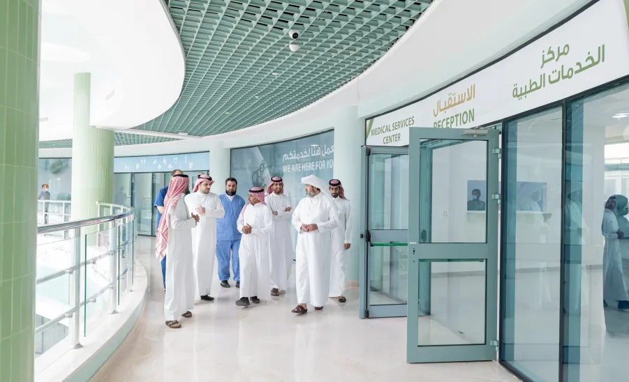 MU VICE-RECTOR ON TOUR OF INSPECTION TO MEDICAL SERVICES AT MAIN CAMPUS
 -   وكيل الجامعة يتفقد مقر الخدمات الطبية بالمدينة الجامعية بالمجمعة